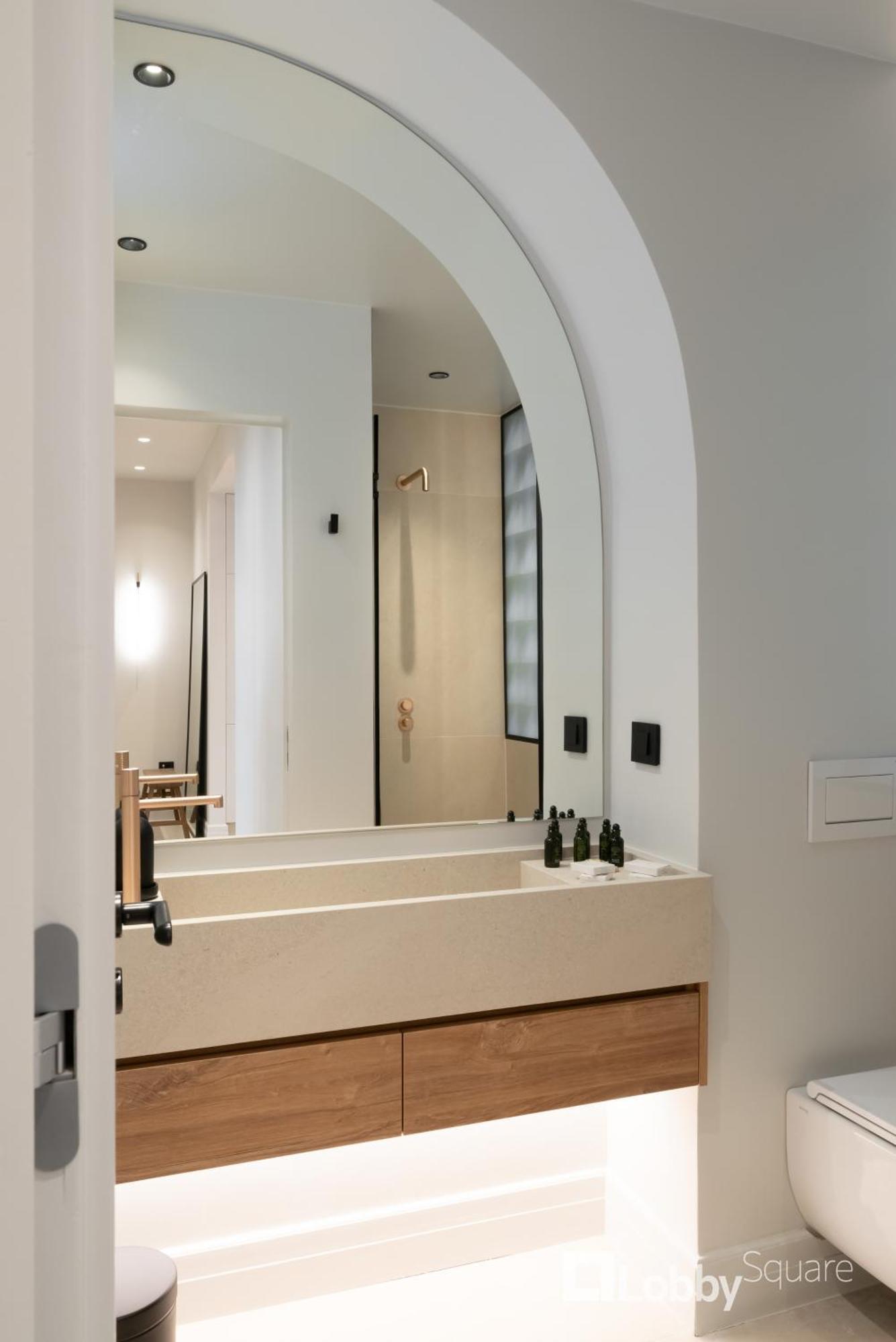 Muse Apartment By Lobbysquare Athens Ngoại thất bức ảnh