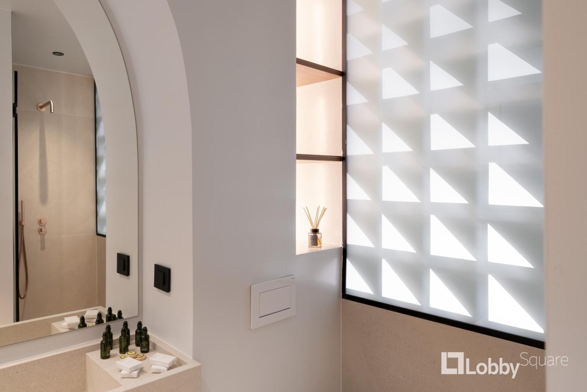 Muse Apartment By Lobbysquare Athens Ngoại thất bức ảnh