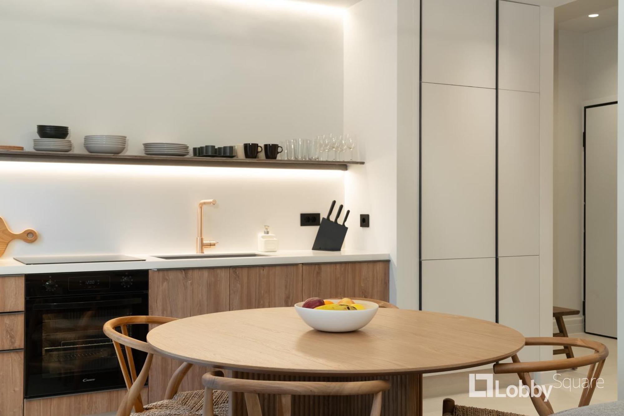Muse Apartment By Lobbysquare Athens Ngoại thất bức ảnh