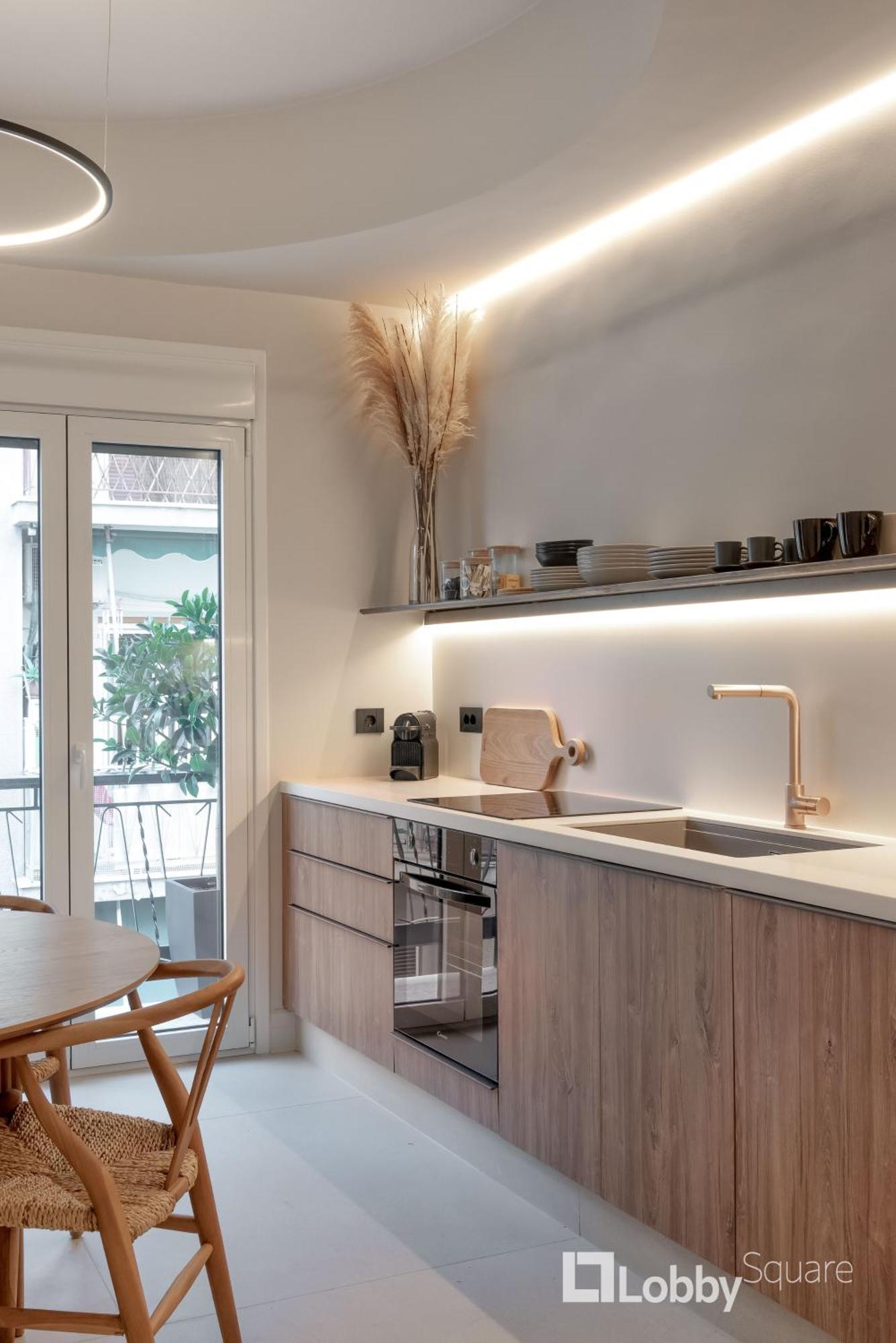 Muse Apartment By Lobbysquare Athens Ngoại thất bức ảnh